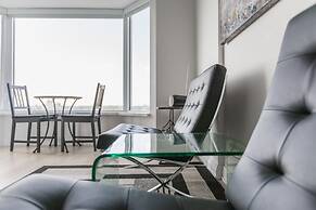 QuickStay - Chic in Yorkville (Yonge & Bloor)