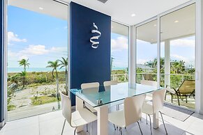 Lookout by Beachside Management