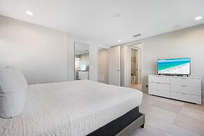 Lookout by Beachside Management