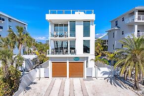 Lookout by Beachside Management