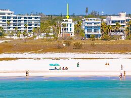 Lookout by Beachside Management