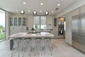 Lookout by Beachside Management