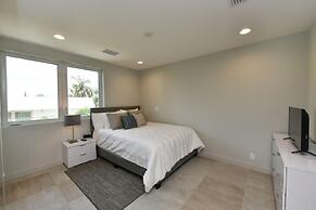 Lookout by Beachside Management