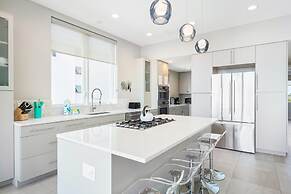 Lookout by Beachside Management