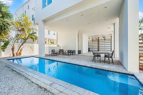 Lookout by Beachside Management