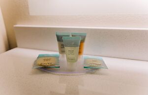 Portlander Inn and Marketplace