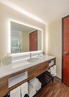 Portlander Inn and Marketplace