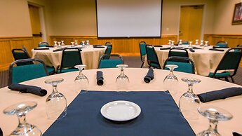 Portlander Inn and Marketplace