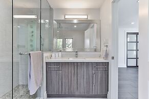 QuickStay - Classy 5brm House in Vaughan