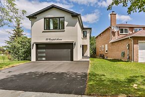 QuickStay - Classy 5brm House in Vaughan