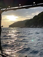 Empire Hotels & Resorts