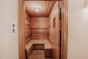29sl - Hot Tub - Sauna - Bbq - Shuffle Board - Sleeps 11 3 Bedroom Hom