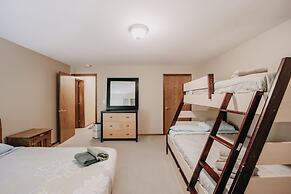 29sl - Hot Tub - Sauna - Bbq - Shuffle Board - Sleeps 11 3 Bedroom Hom