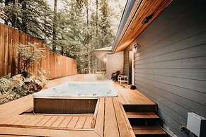 29sl - Hot Tub - Sauna - Bbq - Shuffle Board - Sleeps 11 3 Bedroom Hom
