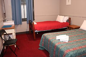 Bayview Hotel Batemans Bay