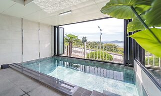 Arte Resort Spa & Pool Villa