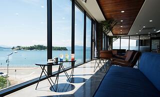 Arte Resort Spa & Pool Villa