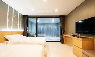 Arte Resort Spa & Pool Villa