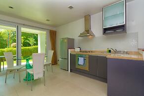 Karon Butterfly Residence