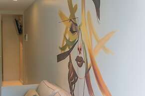 Karon Butterfly Residence