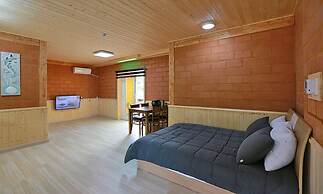 Rainbow Hwangto Pension