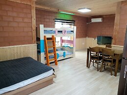 Rainbow Hwangto Pension