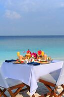 NH Collection Maldives Reethi Resort