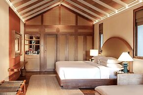 NH Collection Maldives Reethi Resort