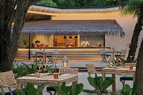 NH Collection Maldives Reethi Resort
