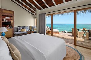 NH Collection Maldives Reethi Resort