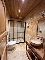 Elevres Stone House Hotel - Special Class