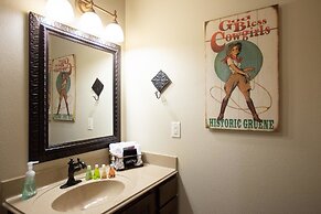 Parker River Haus Vg106 3 Bedroom Condo by RedAwning