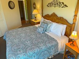 Inverness S Comal River      Ic216 2 Bedroom Condo by RedAwning