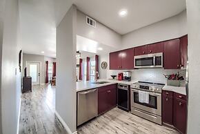 Wine & Dine IC 309 2 Bedroom Condo by RedAwning