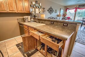 Chateau Relaxeau  Ww D302 2 Bedroom Condo by RedAwning