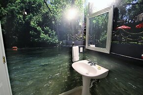 Gracelanda Ww C302 1 Bedroom Condo by RedAwning