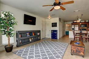 Gracelanda Ww C302 1 Bedroom Condo by RedAwning