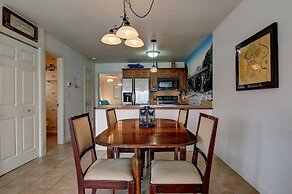 Gracelanda Ww C302 1 Bedroom Condo by RedAwning