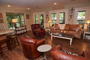 Leaning Oak PRD923 by RedAwning