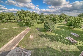 River Vista Ww G302 2 Bedroom Condo by RedAwning