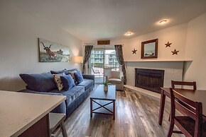 Grandma's River Haus       Rrc A108 1 Bedroom Condo by RedAwning