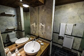 Serena Khaplu Palace