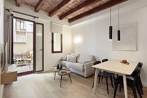 Diagonal Apartments by Olala Homes