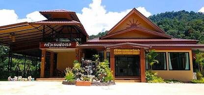 Khaosok Rainforest Resort