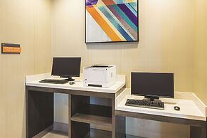 La Quinta Inn & Suites by Wyndham Atlanta South - McDonough