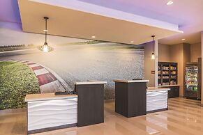 La Quinta Inn & Suites by Wyndham Atlanta South - McDonough