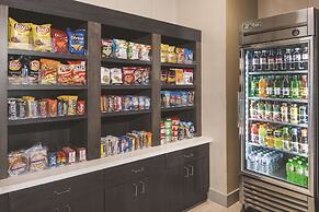 La Quinta Inn & Suites by Wyndham Atlanta South - McDonough