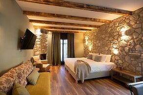 Rouista Tzoumerka Resort