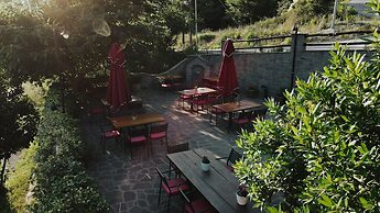 Rouista Tzoumerka Resort