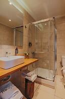 Rouista Tzoumerka Resort